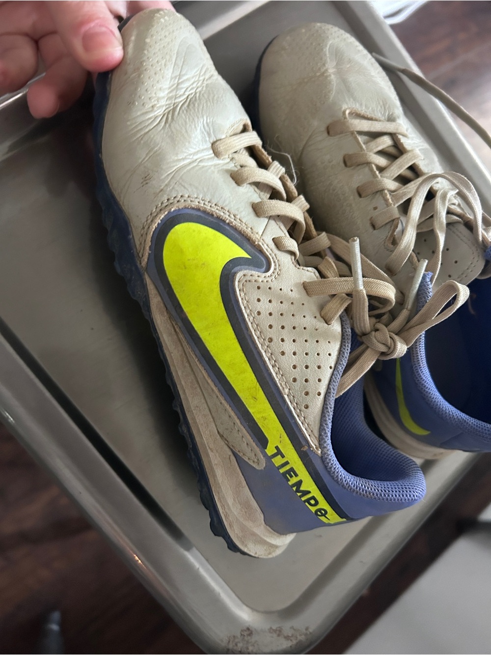Nike Tiempo Legend 9 Academy turf soccer shoes US 1.5 Youth